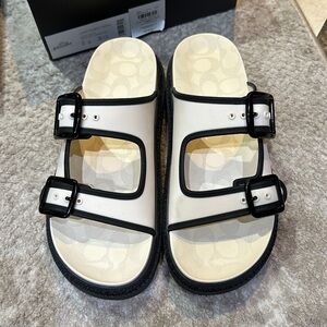 COACH SANDALS